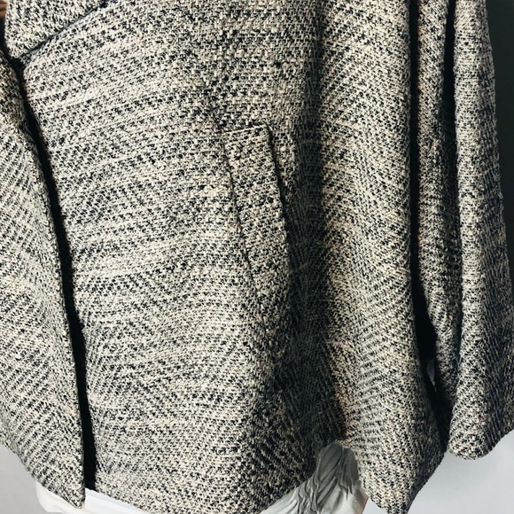 Last Day Last  Chance Eileen Fisher Black/Cream/White Cape Style Jacket - Picture 4 of 7